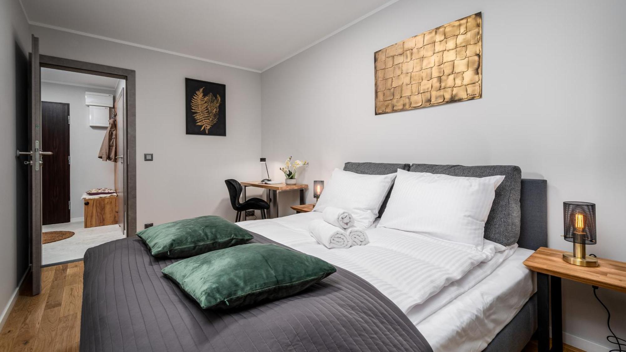 Zlota Apartments City Centre By Sun & Snow Варшава Екстер'єр фото